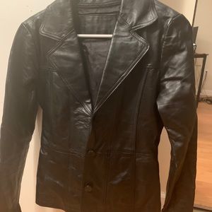 Women’s Small maxima leather jacket